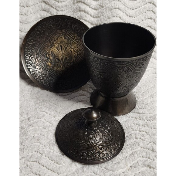 BEAUTIFUL Vintage 3pc BRONZE AntiqueBrass ETCHED 5"TrinketBox Lid 4"Saucer INDIA - Picture 2 of 16